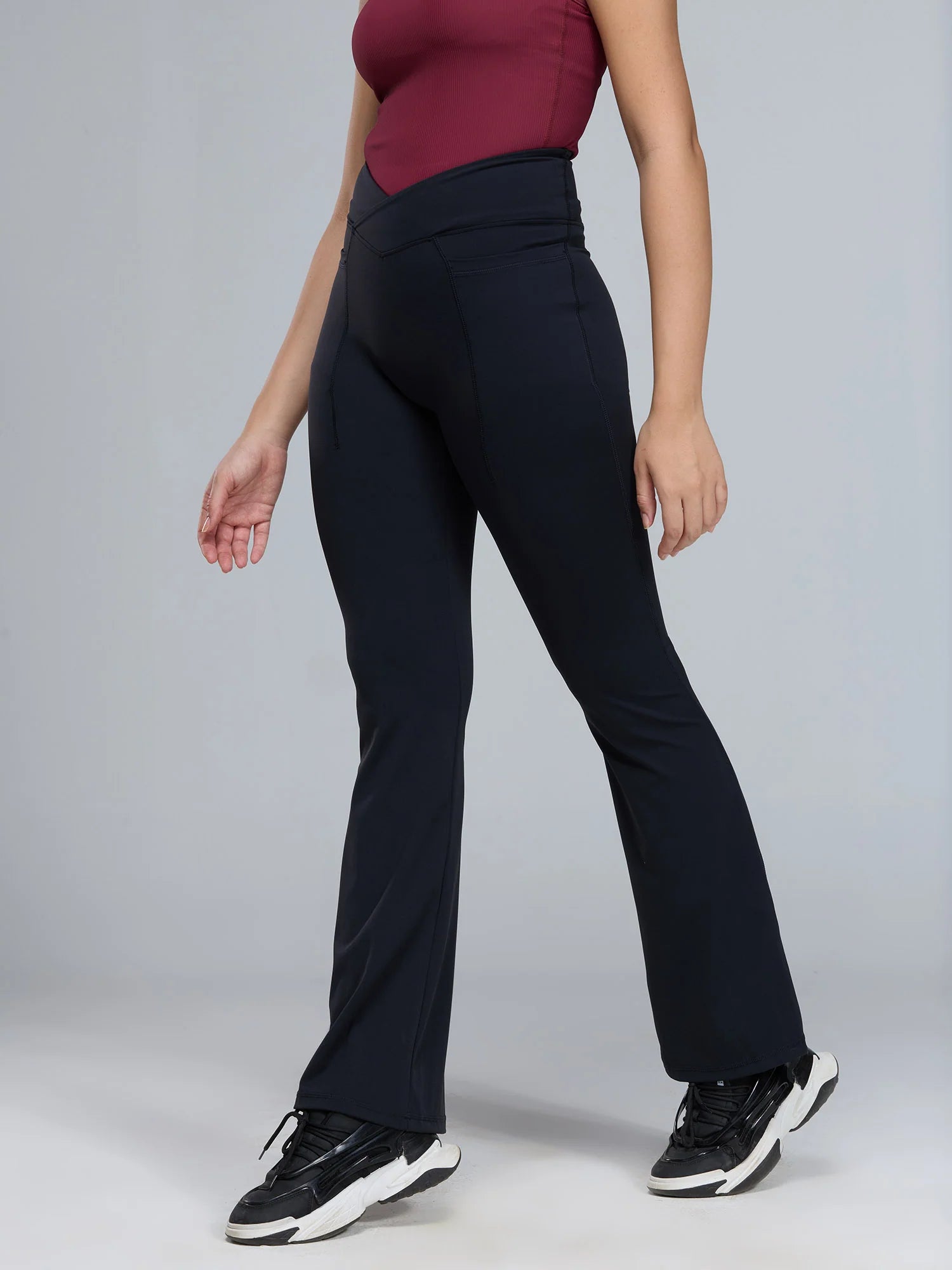 Women’s Black Crossover High-Waist Flared Yoga Pants – Stretch Workout Leggings