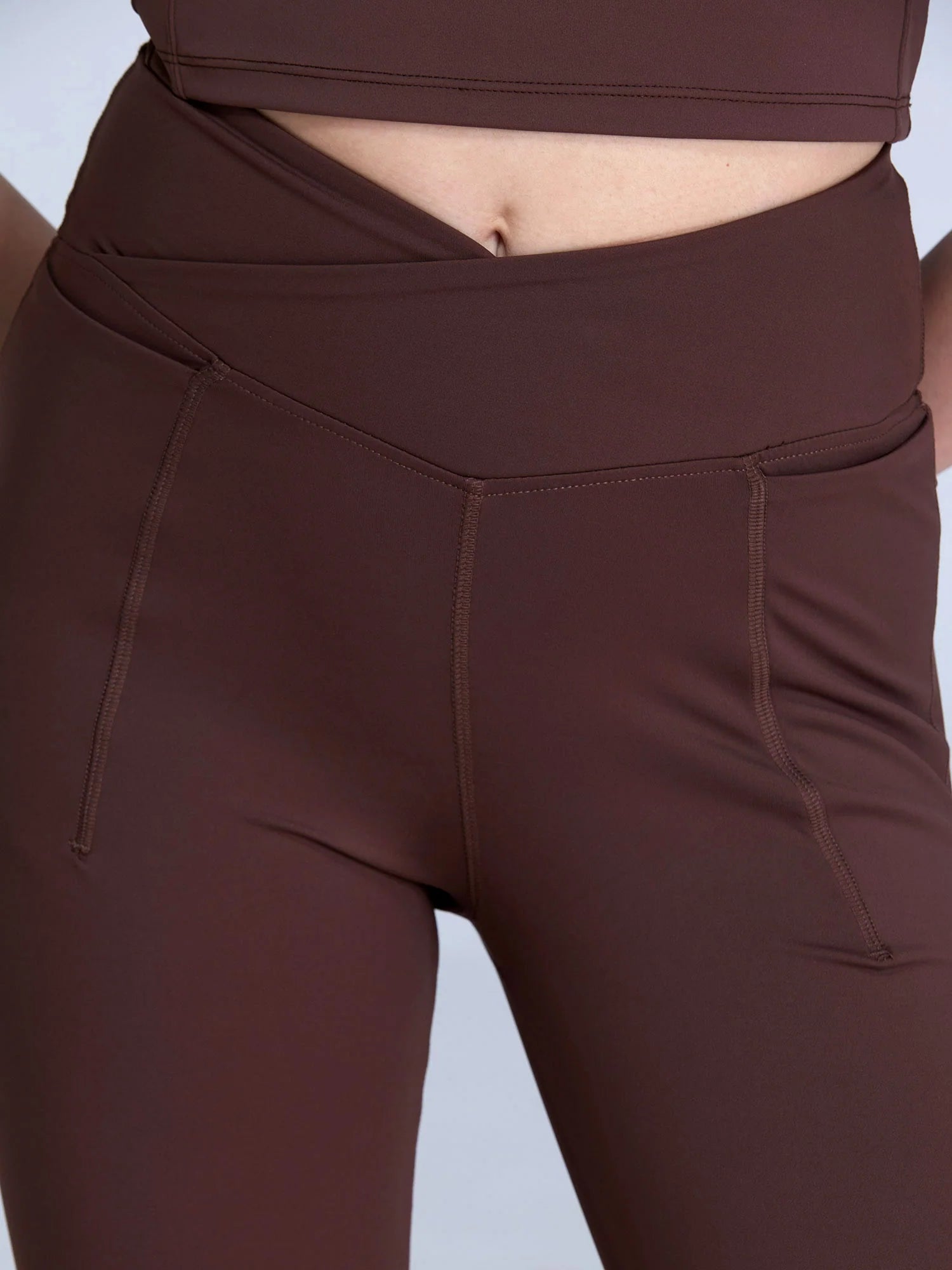 Crossover V-Waist Flare Yoga Pants – Sculpting Bootcut Leggings (Petite & Tall) – Chocolate Brown