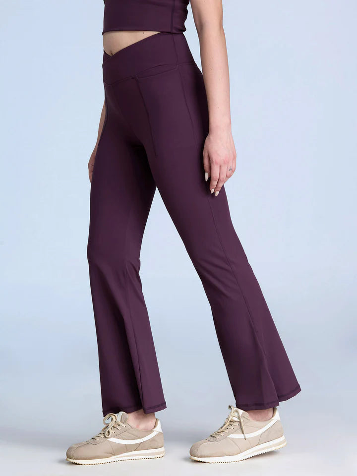 Wine High-Waisted Flare Leggings for Women – V-Waist Bootcut Yoga Pants (Petite, Tall & Extra Tall)